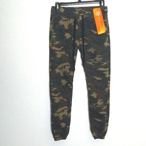 NWT Women's  Camo Camouflage Pants Joggers Drawstring Waist Stretch Size 3/4